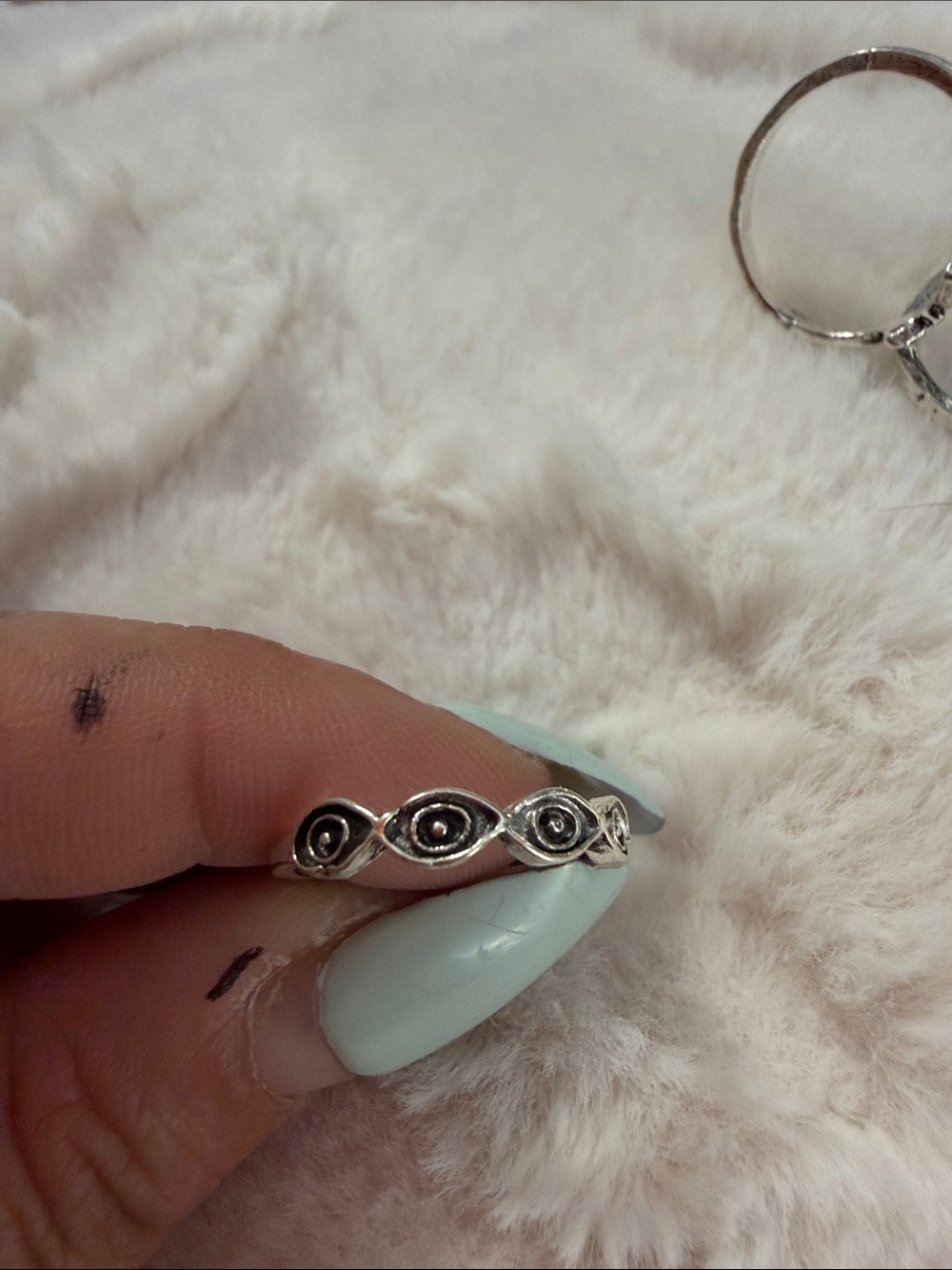 3/30$ Boho Silver Stackable Rings Set with Turquoise Accent - Picture 5 of 6